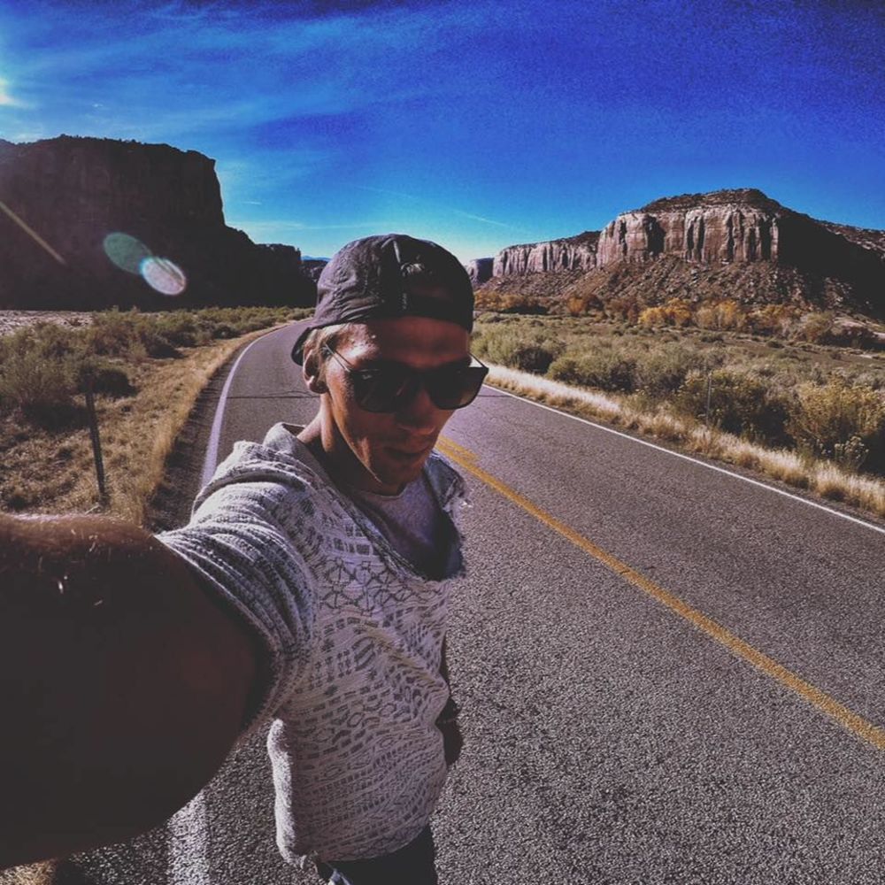 Meet your Posher, Ilya